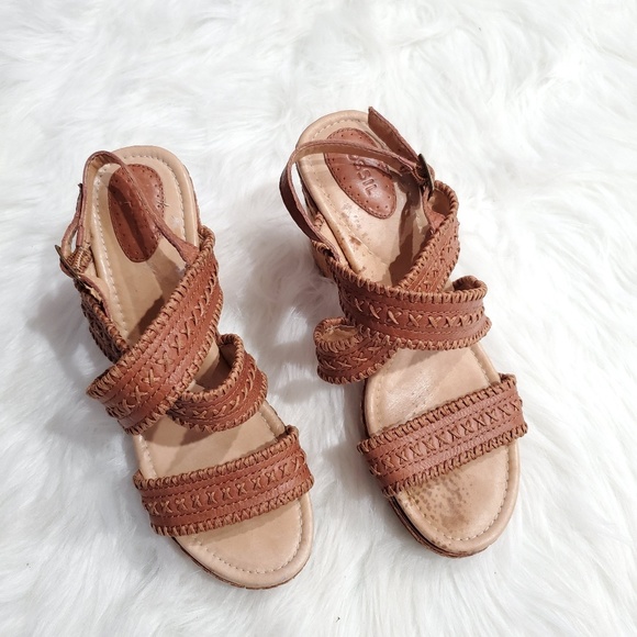 Fossil Shoes - 3/$25 Fossil Leather Strap Heel Peep Toe Shoes 8.5